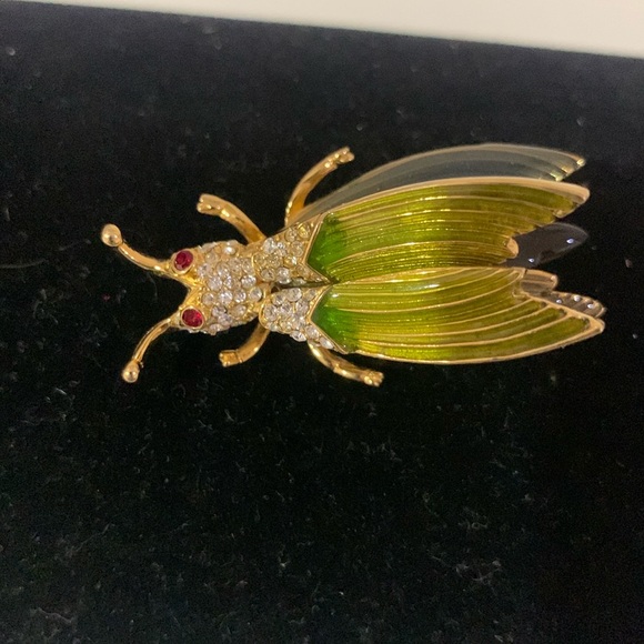 Erwin Pearl Jewelry - Vintage rare Erwin Pearl gold tone rhinestone & enamel bug statement pin brooch